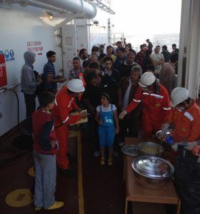 2 Extraordinary Acts of Kindness by Seafarers