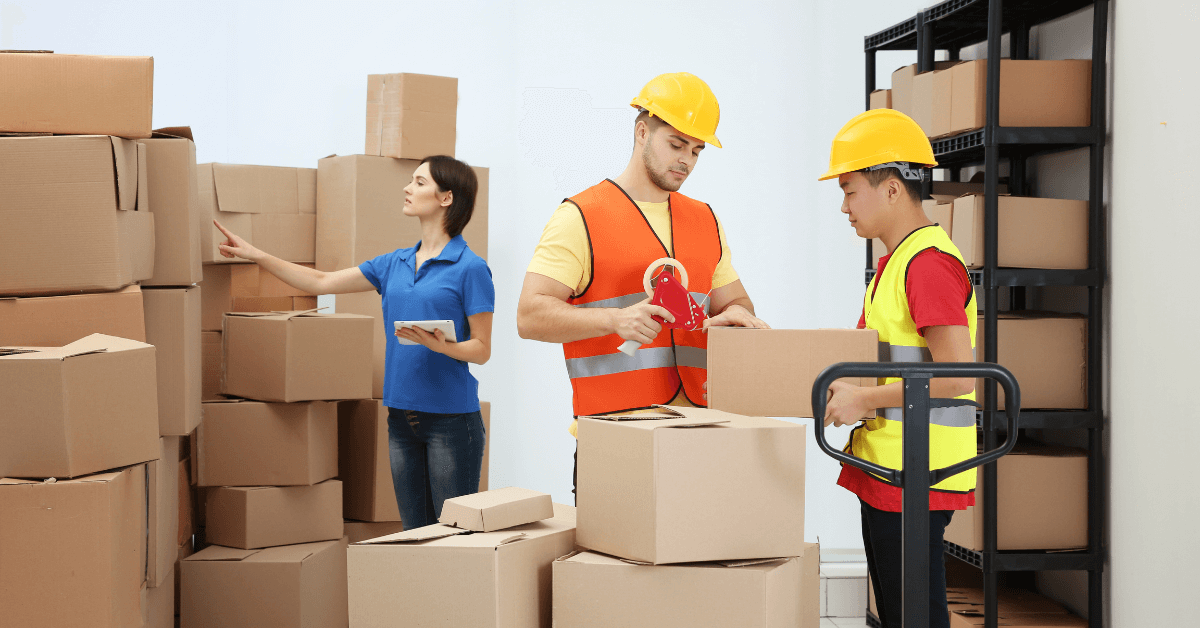 Pakowanie i pakowanie w logistyce